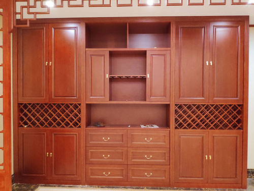 晋中中式家居装修之中式酒柜装修效果图